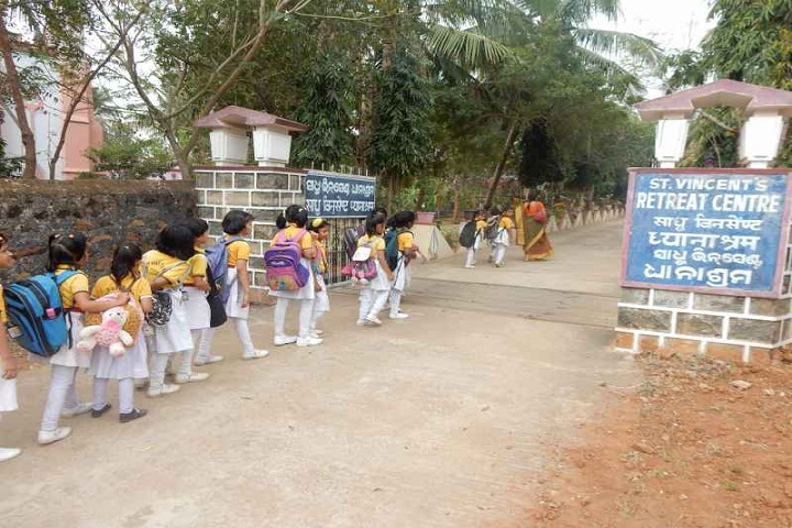 De Paul School-School entrances