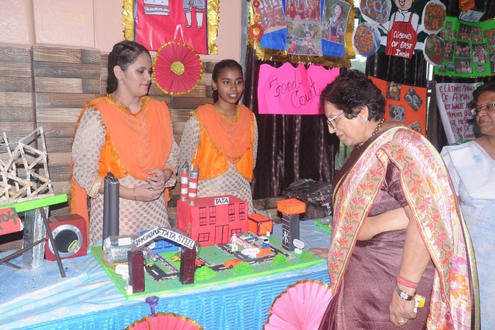 Holy Heart Presidency School-School Exhibition