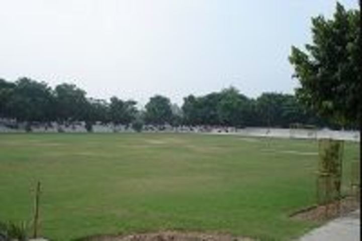 St Xaviers High School-Garden