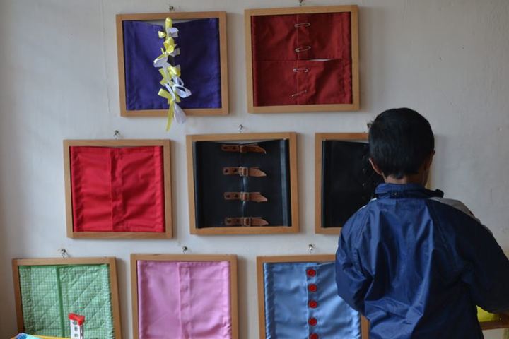 The Blue Mountains School-Art and Craft