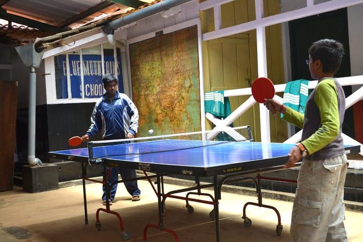 The Blue Mountains School-Tennis Ball Court