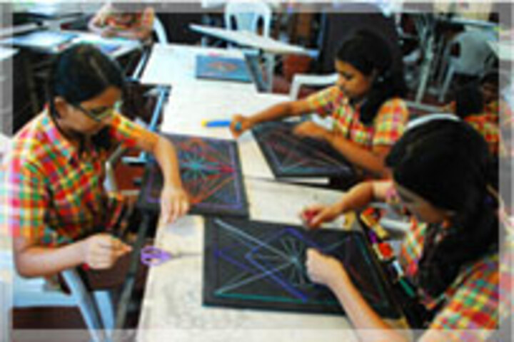 Abacus Montessori School-Art