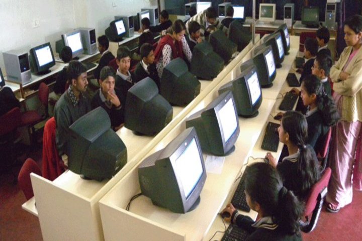Riverside Public School-Computer Lab