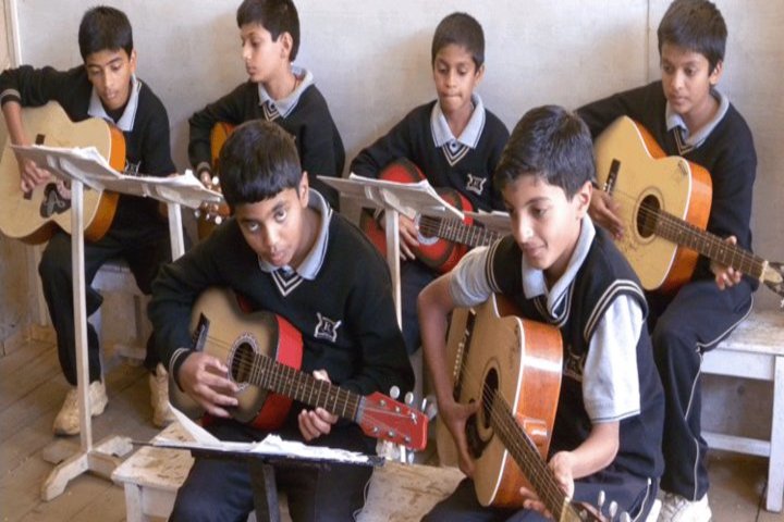 Riverside Public School-Music Class