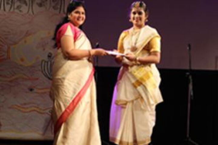 Chettinad Hari Shree Vidyalayam-Honoring The Student
