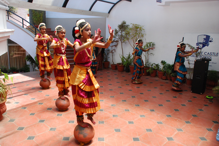 Crescent Castle Public School-Dance