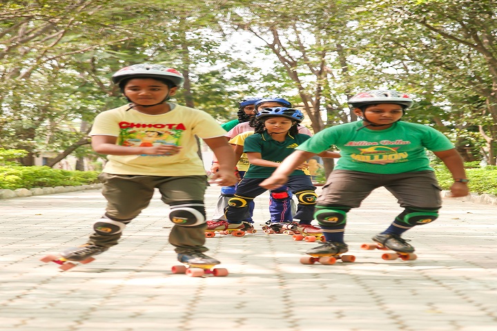 Shiksha Greenwoods School-Skating