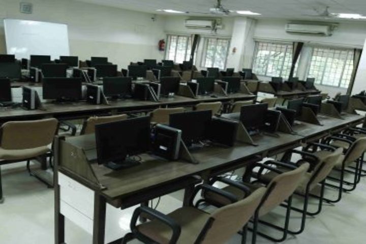 The Hyderabad Public School-Computer Lab