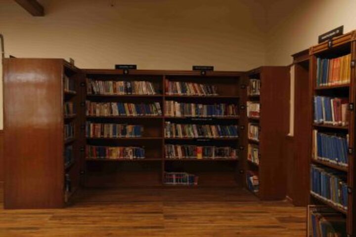 The Hyderabad Public School-Libray