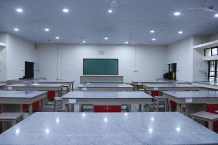 The Hyderabad Public School-Physics Lab