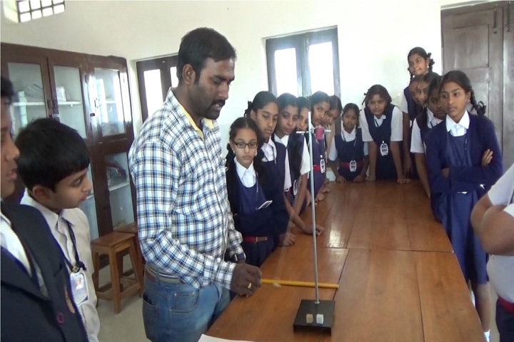 St Pious X School-Physics Lab