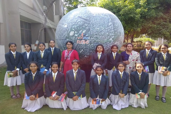 IRIS World School-Educational Tour