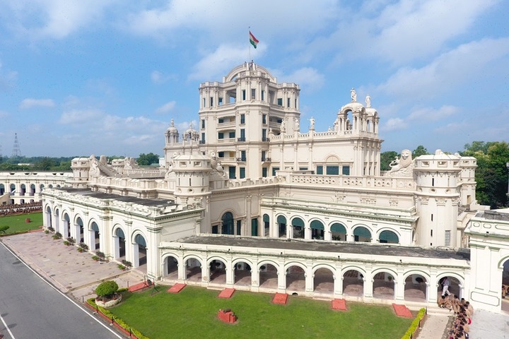 La Martiniere College-School View