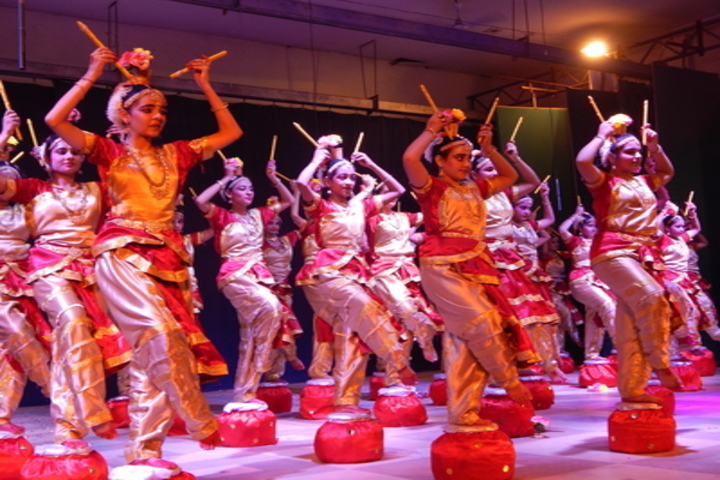 La Martiniere Girls College-Dancing Activity