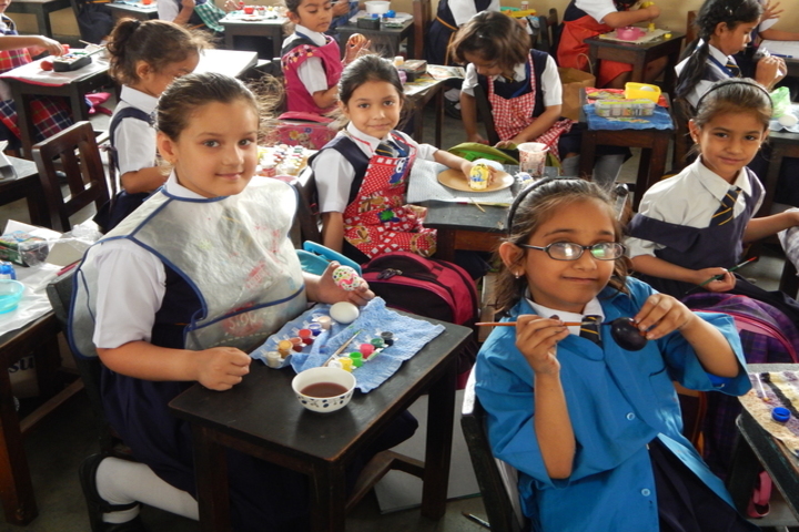 La Martiniere Girls College-Drawing Activity