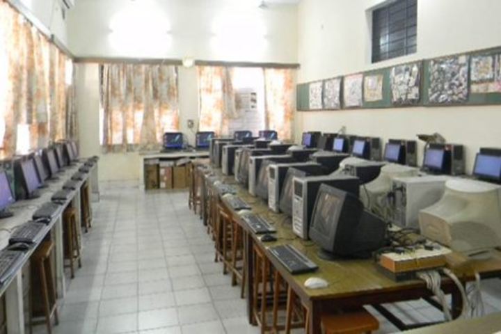 City Montessori Inter College-Computer Lab