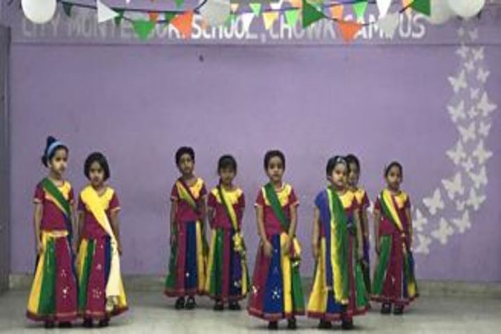 City Montessori Inter College-Dance