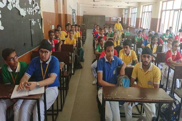 Don and Donna Convent-Classroom