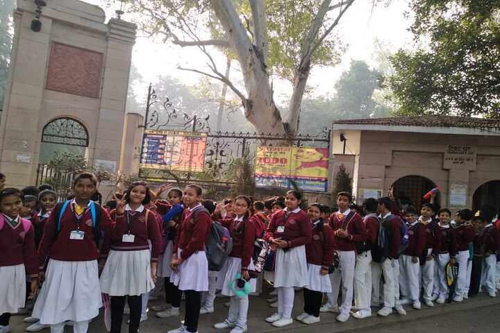 Bishop George School-Picnic