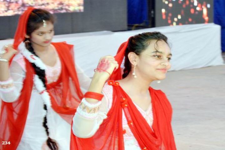 Dominic Savio English Medium School-Dance Competition