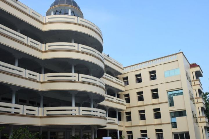 Metropolitan School-Campus View