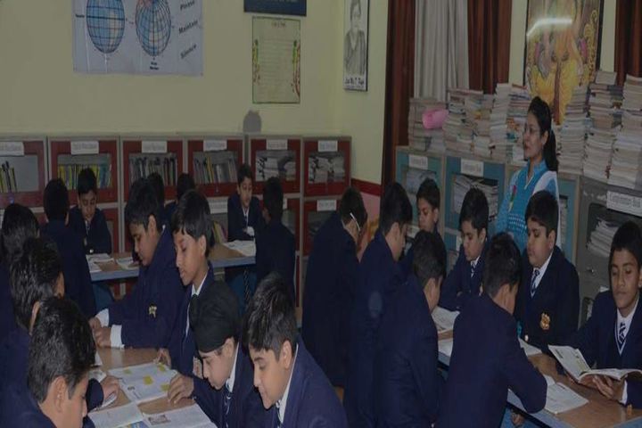 H P Childrens Academy-Library