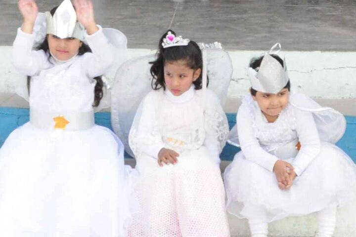Margaret Leask Memorial English School-Childrens Day