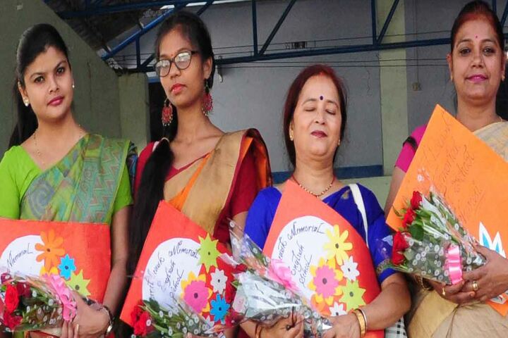 Margaret Leask Memorial English School-Teachers Day
