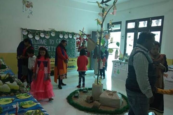 Seth Dwarka Prasad Bajaj Education Center-Exhibition Day