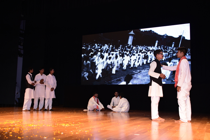 Pioneer Montessori School-Drama