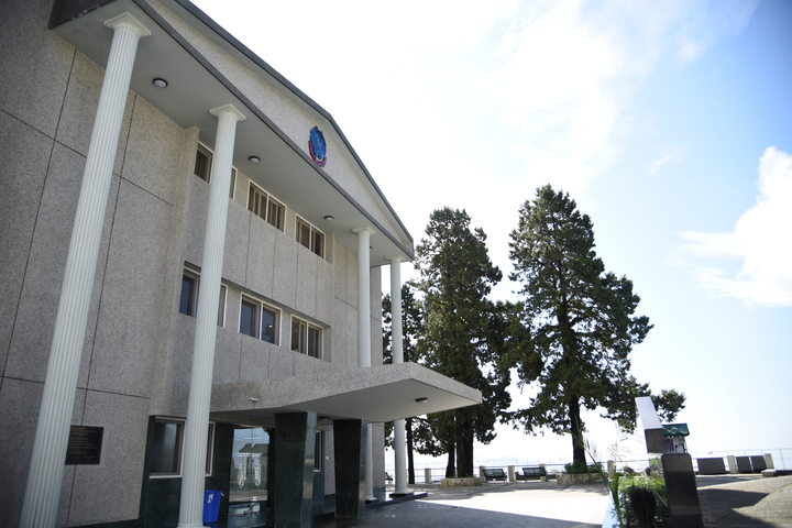 St Georges College-Admin Block