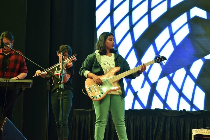 St Georges College-Music