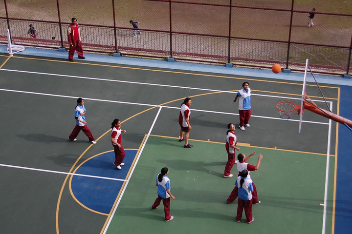Guru Nanak Fifth Centenary School - Volleyball