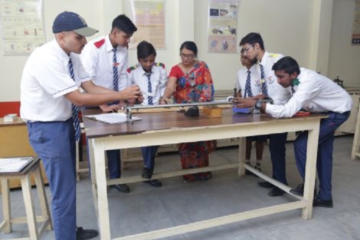 Bala Hissar Academy-Physics Lab