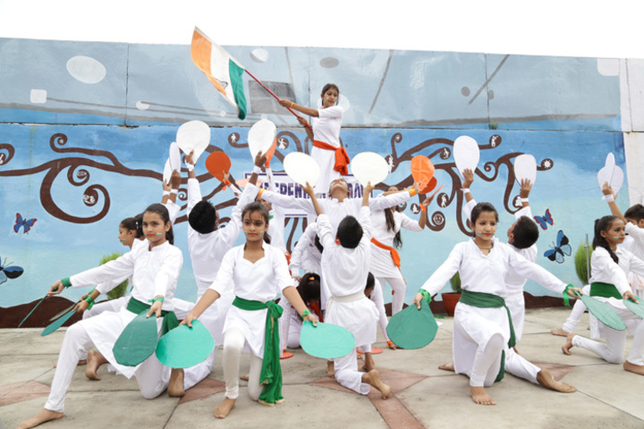 Doon Cambridge School-Independence Day