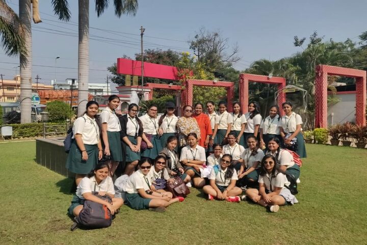 Pratt Memorial School-Trip