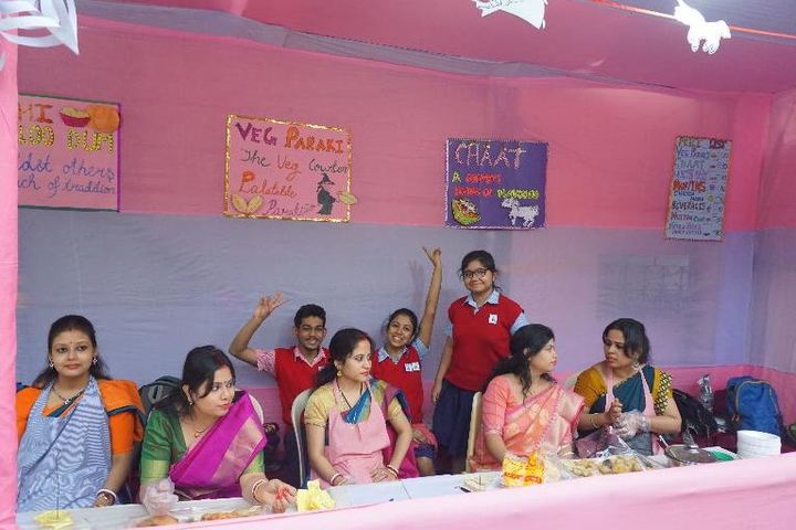 Dolna Day School-Staff