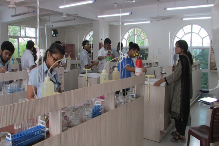 The Future Foundation School-Chemistry Lab