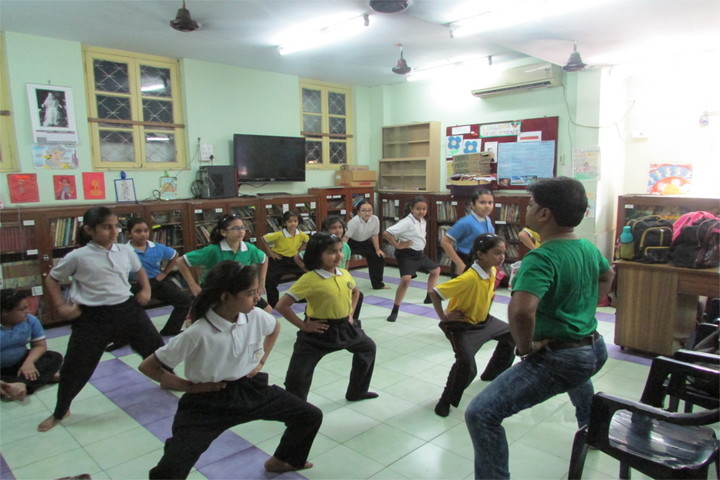 The Future Foundation School-Dance Class