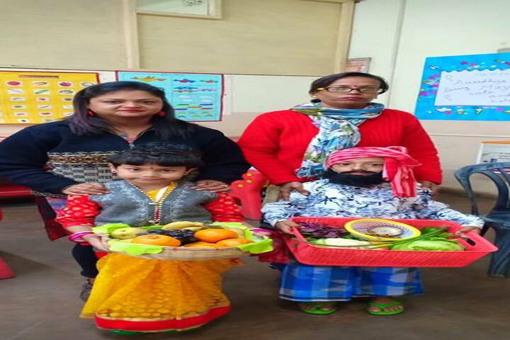 Julien Day School-Fancy Dress