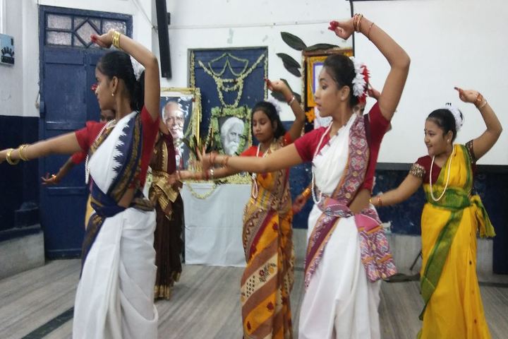 St Augustines Day School-Dance