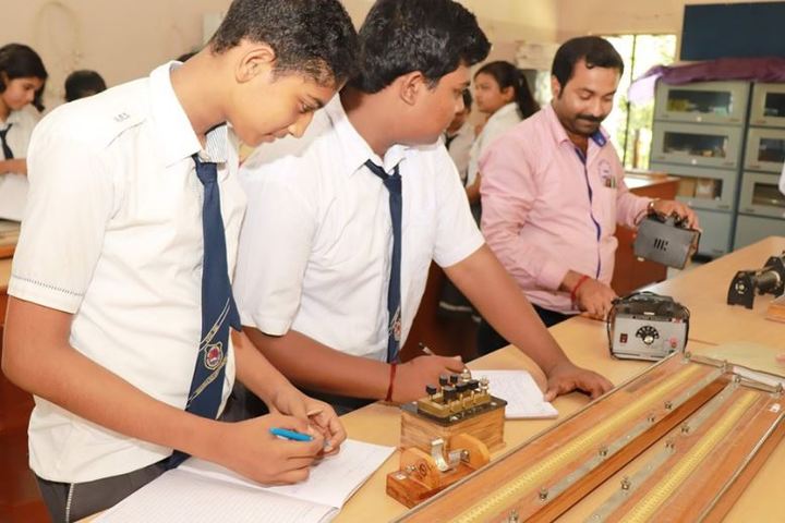 Holy Rock School-Physics Lab