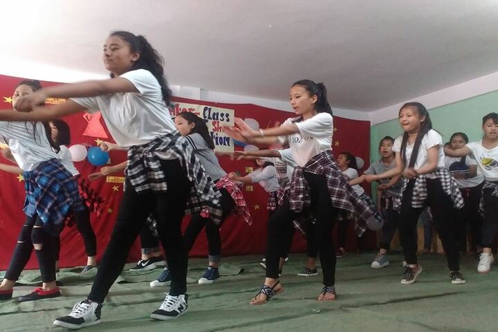 St Anthonys School-Dance