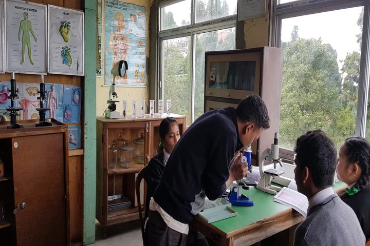 Camellia School-Biology Lab