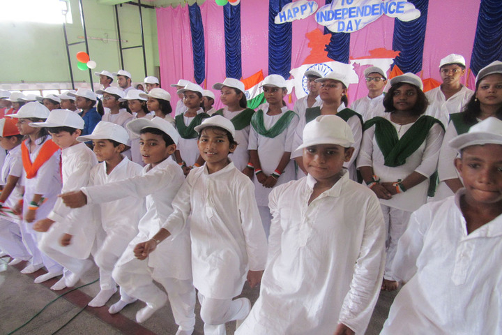 Holy Family School-Independence Day