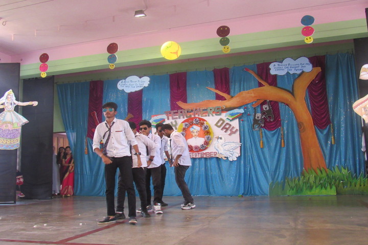 Holy Family School-Teachers Day