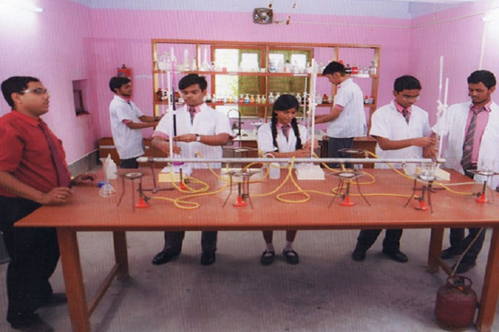 Lyceum English Medium School-Chemistry lab