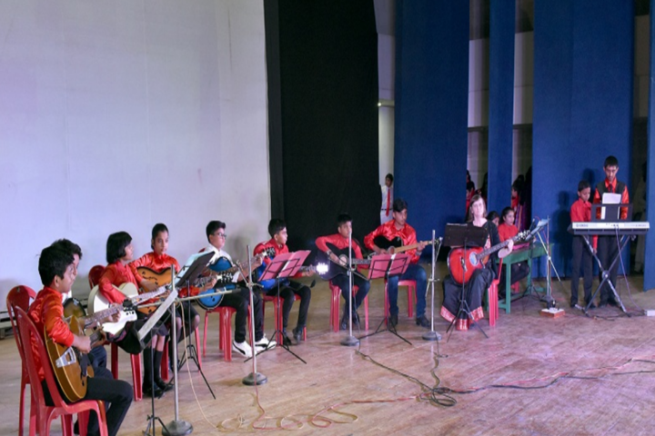 St Peters School-Music