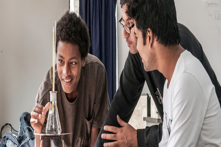 Mahindra United World College of India-Chemistry Lab