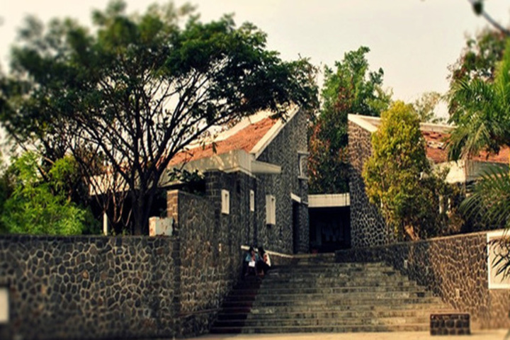 Mahindra United World College of India-School Campus